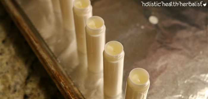 let the lip balm cool- how to make lip balm